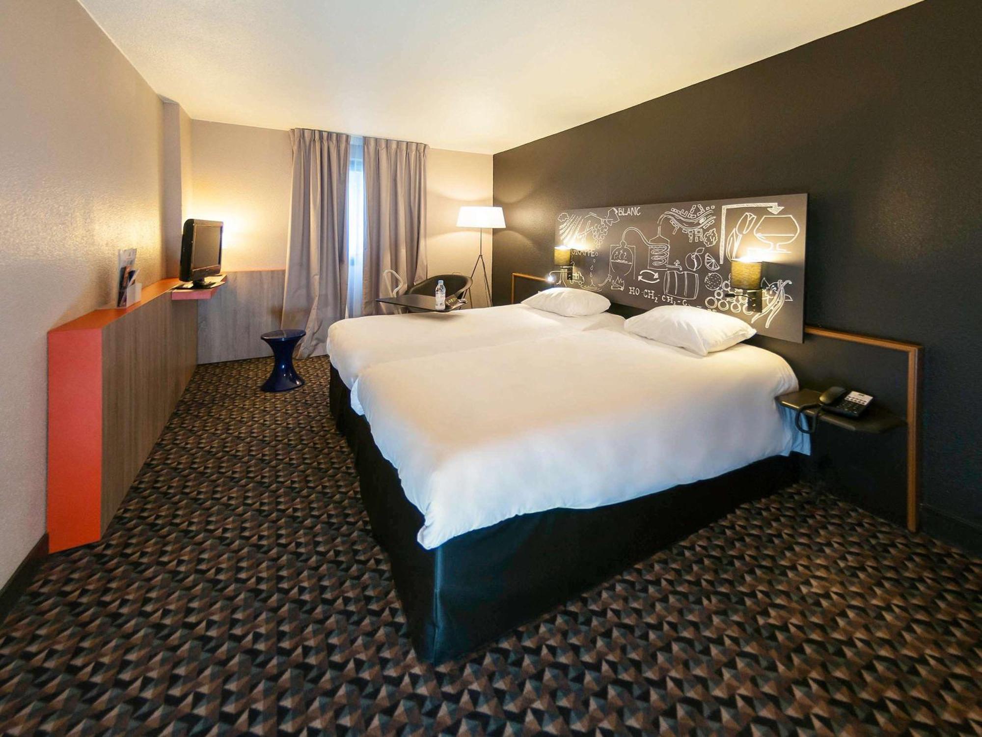 Ibis Styles Cognac Hotel Châteaubernard Exterior foto